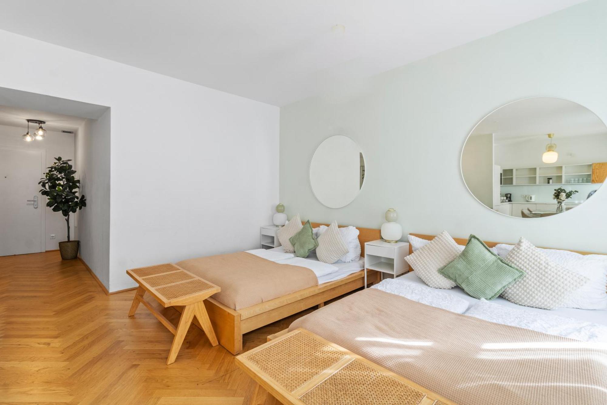 City Apartment, Two Metro Stations To Hauptbahnhof Wien Exterior foto